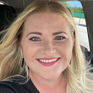 Meet your Posher, Jayme